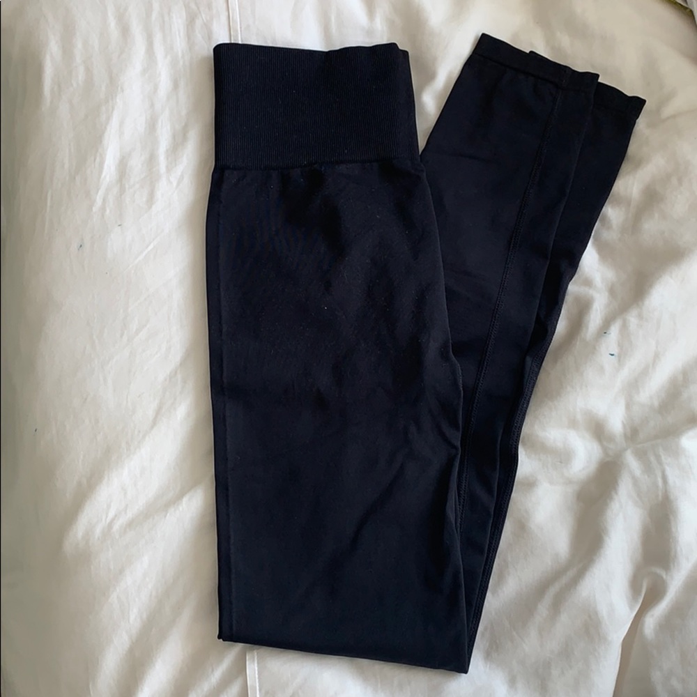 Outdoor Voices leggings